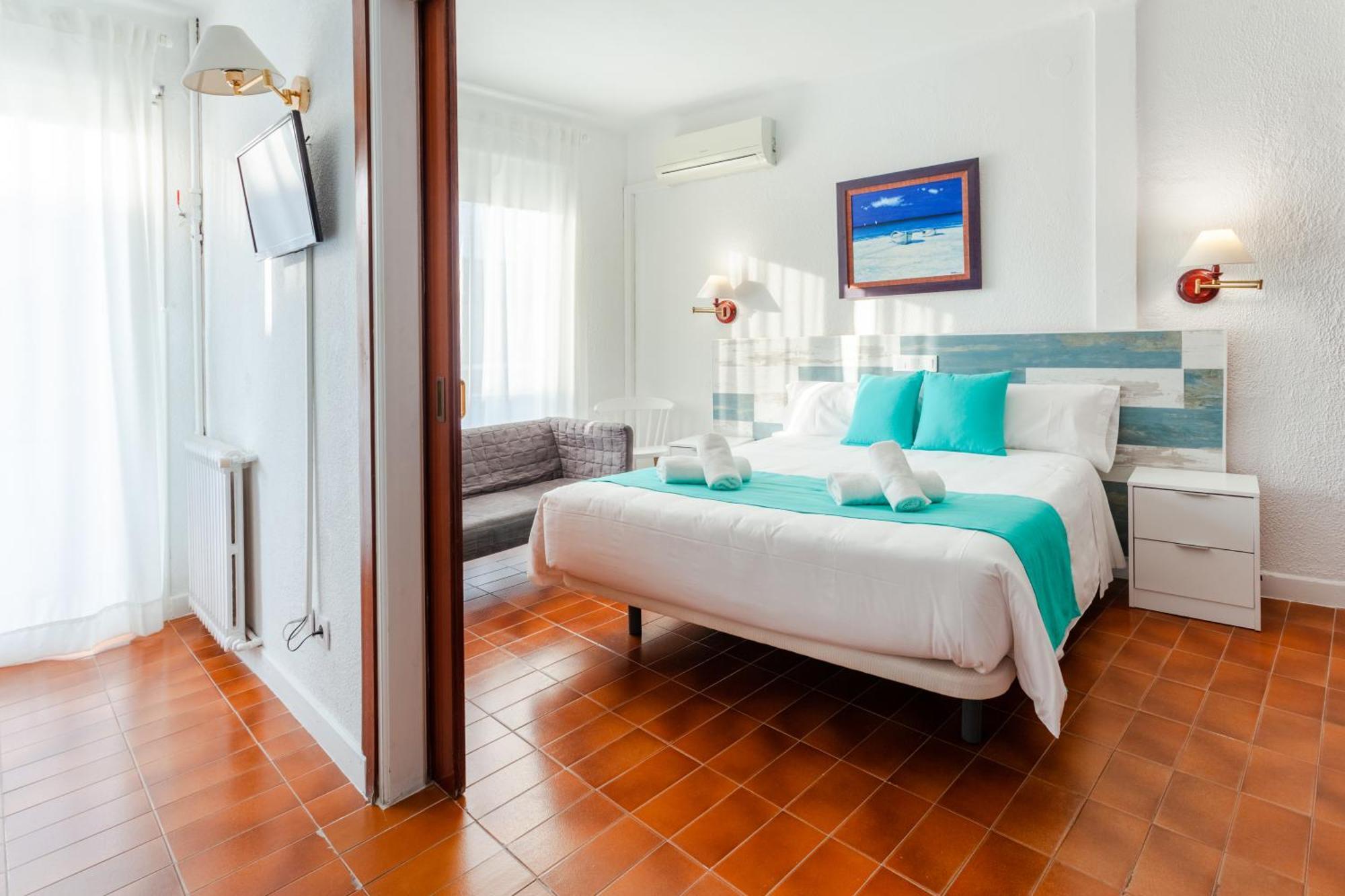 Vm Hotel Torredembarra